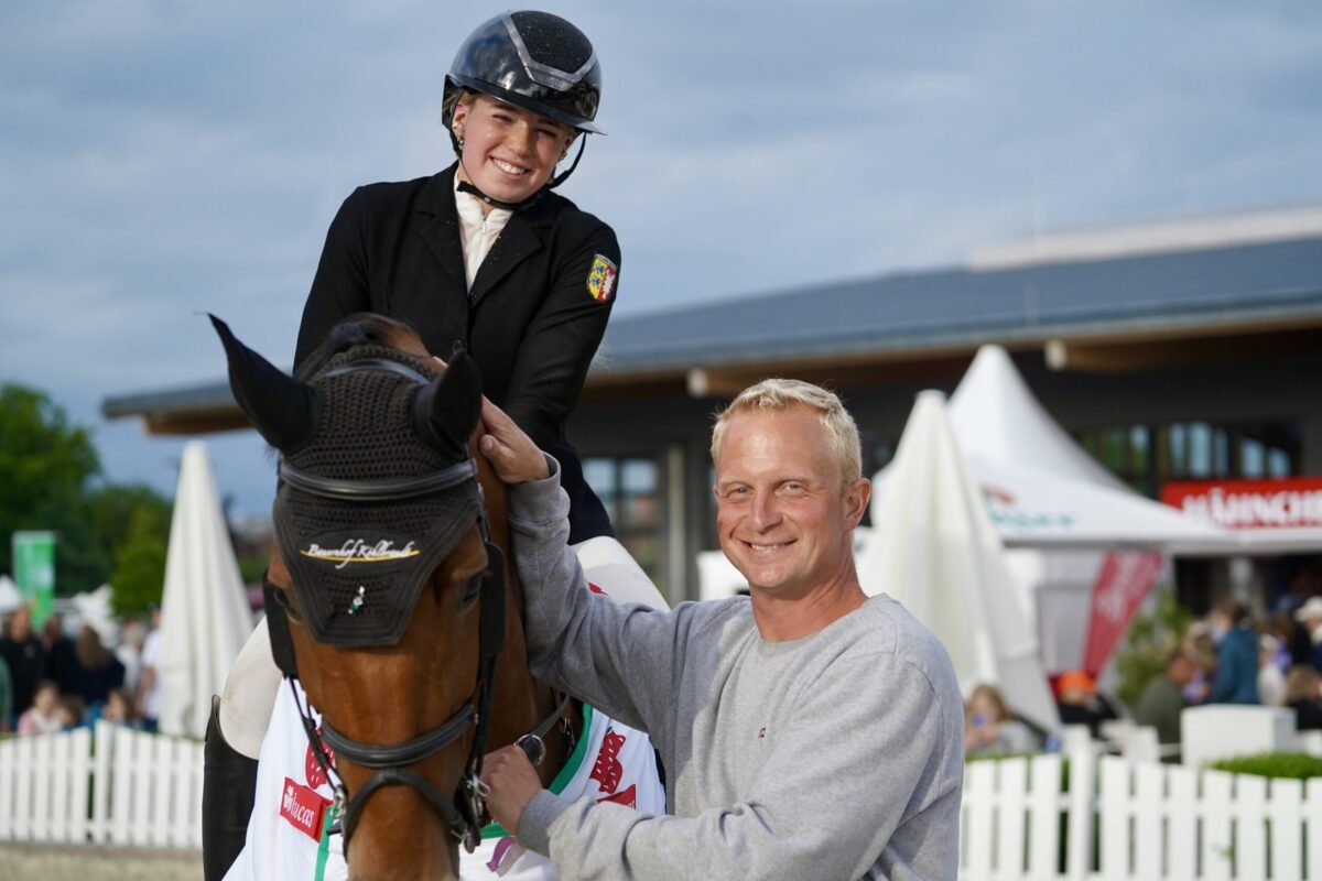 Hinerk Köhlbrandt und Tomma Thiesen_Bert_`26_ Foto: Springreiter.de
