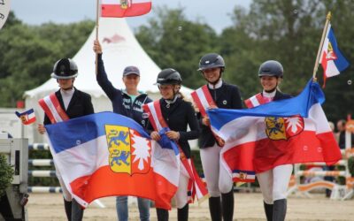 Fehmaraner Reiter dominieren Springflut Festival 2026 in Hörup